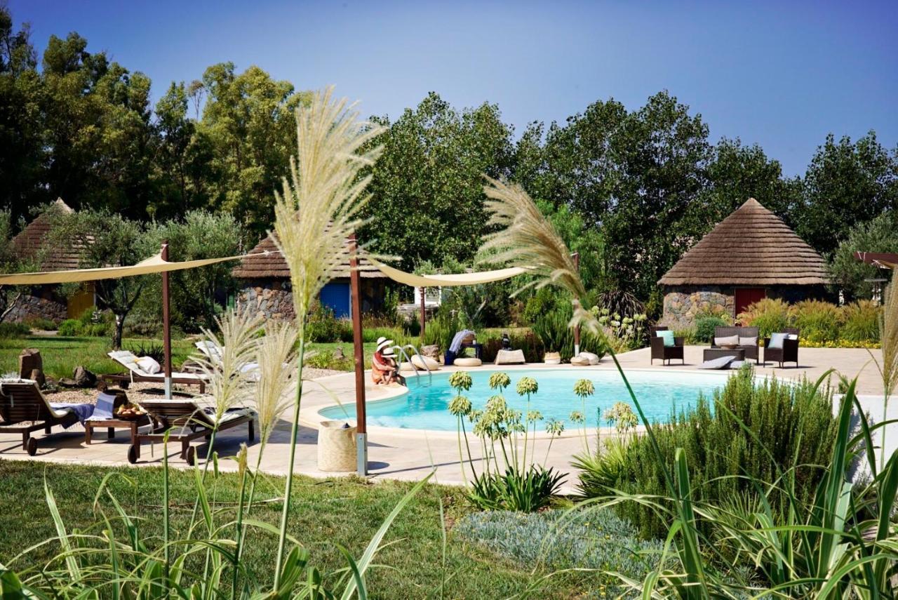 Is Cheas Wine Farm Boutique Hotel San Vero Milis Eksteriør bilde